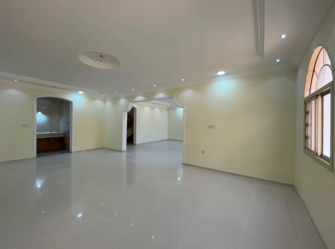 Residential Ready Property 6 Bedrooms U/F Standalone Villa  for sale in Al Sadd , Doha #7418 - 1  image 